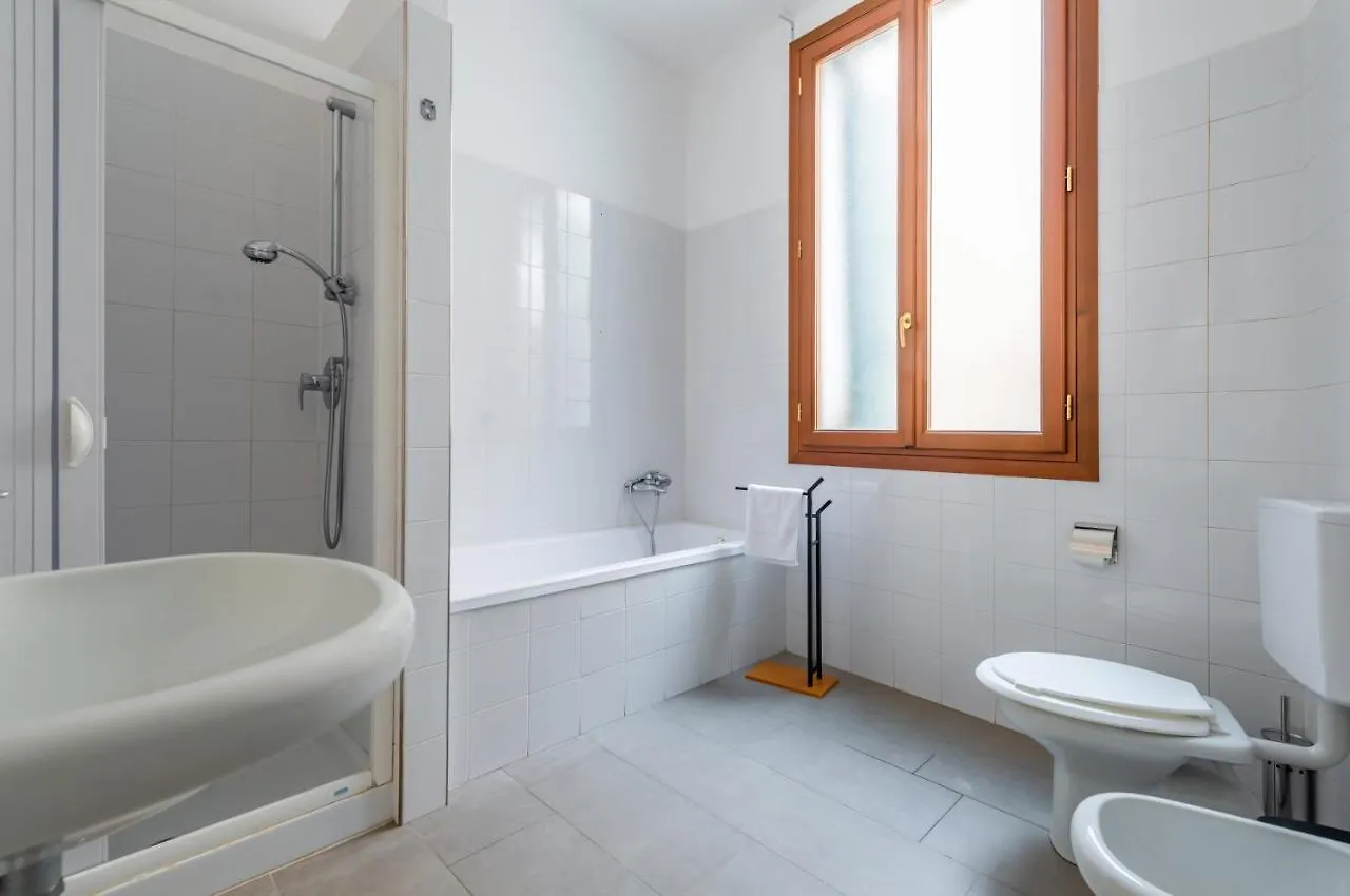 Cannaregio Romantic View Apartment Venice 0*,