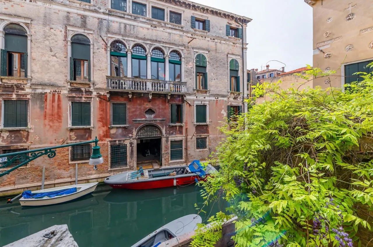 Cannaregio Romantic View Apartment Benátky 0*,  Itálie